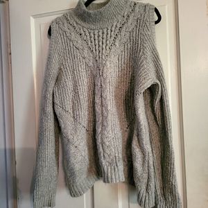 Maurices sweater